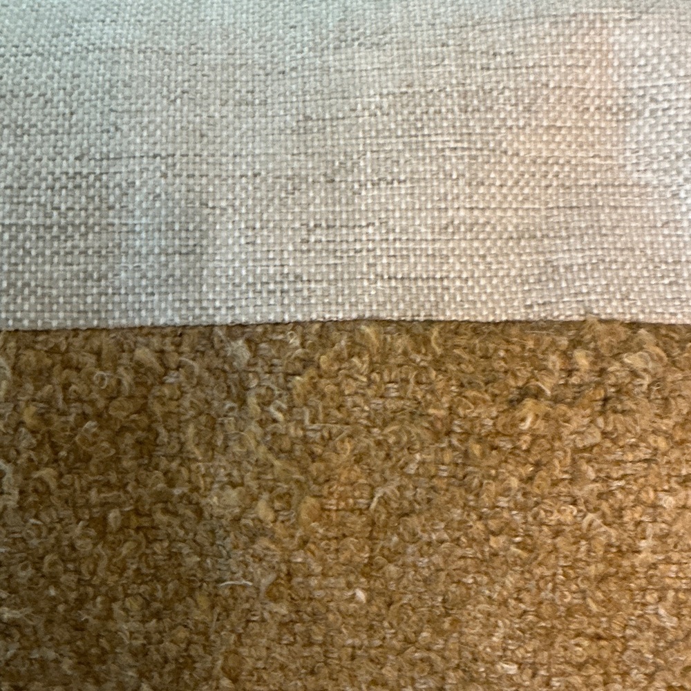 A Pair of Rugs & Home White and Brown Accent Pillows- 22x22- Excellent Condition - Picture 4 of 5